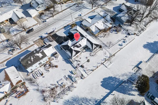 $699,900 | 933 Starboard Court, Oshkosh, WI 54901