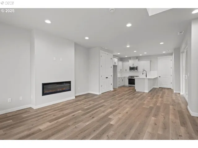 $514,960 | 3574 Southeast 86th Avenue, Hillsboro, OR 97123