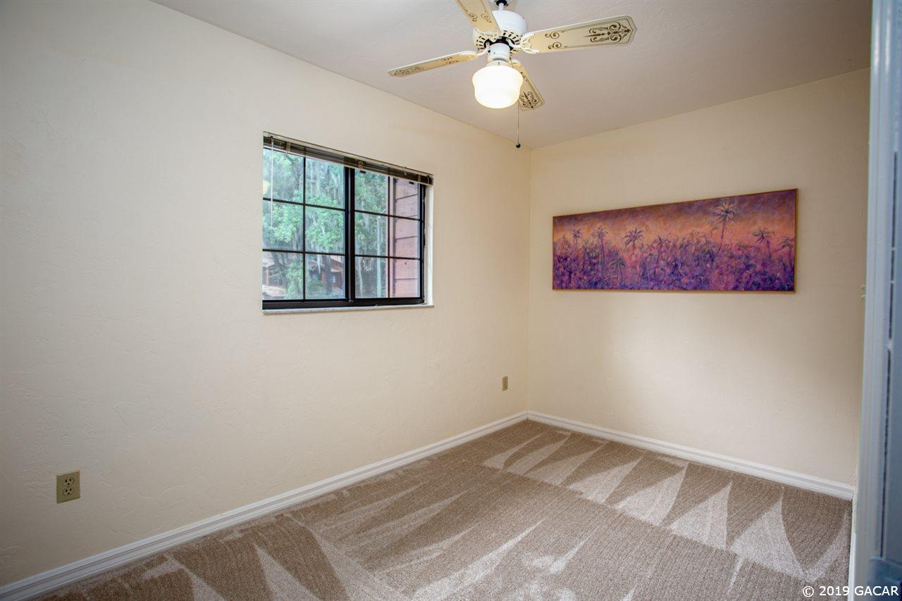 933 Southwest 56th Terrace Gainesville, FL 32607 - Photo 17 of 27