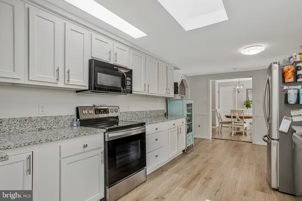 $475,000 | 114 River Road, Edgewater, MD 21037