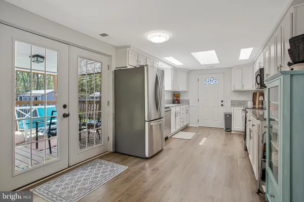 $475,000 | 114 River Road, Edgewater, MD 21037