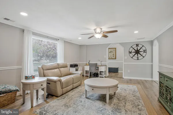 $475,000 | 114 River Road, Edgewater, MD 21037