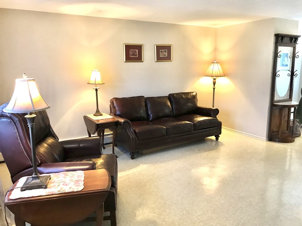 1078 Allen Street, Unit H Springfield, MA 01118 - Photo 7 of 16