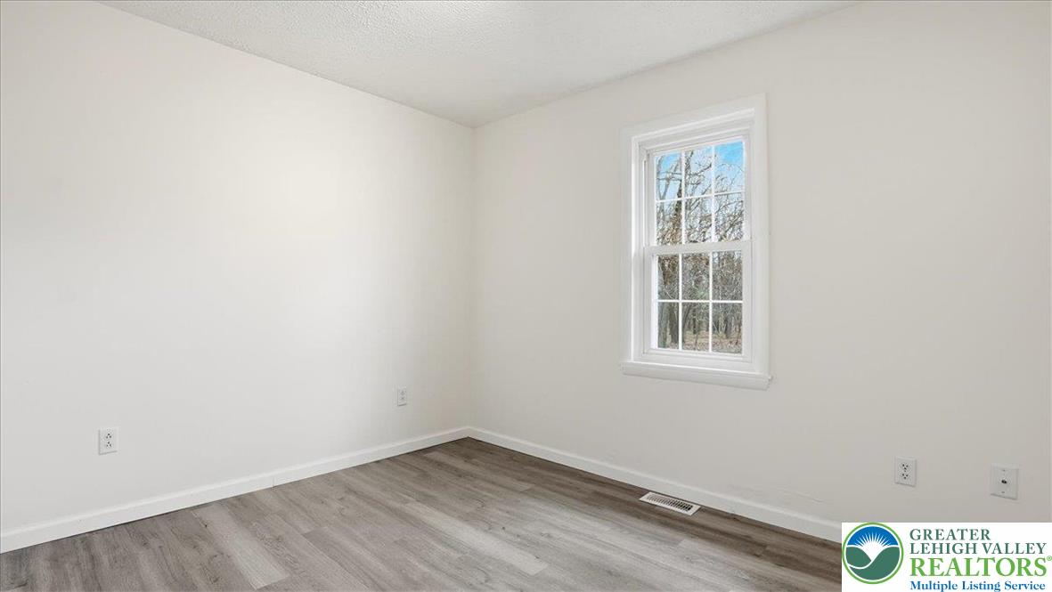 395 Sullivan Trail Long Pond, PA 18334 - Photo 22 of 50 Bedroom 3