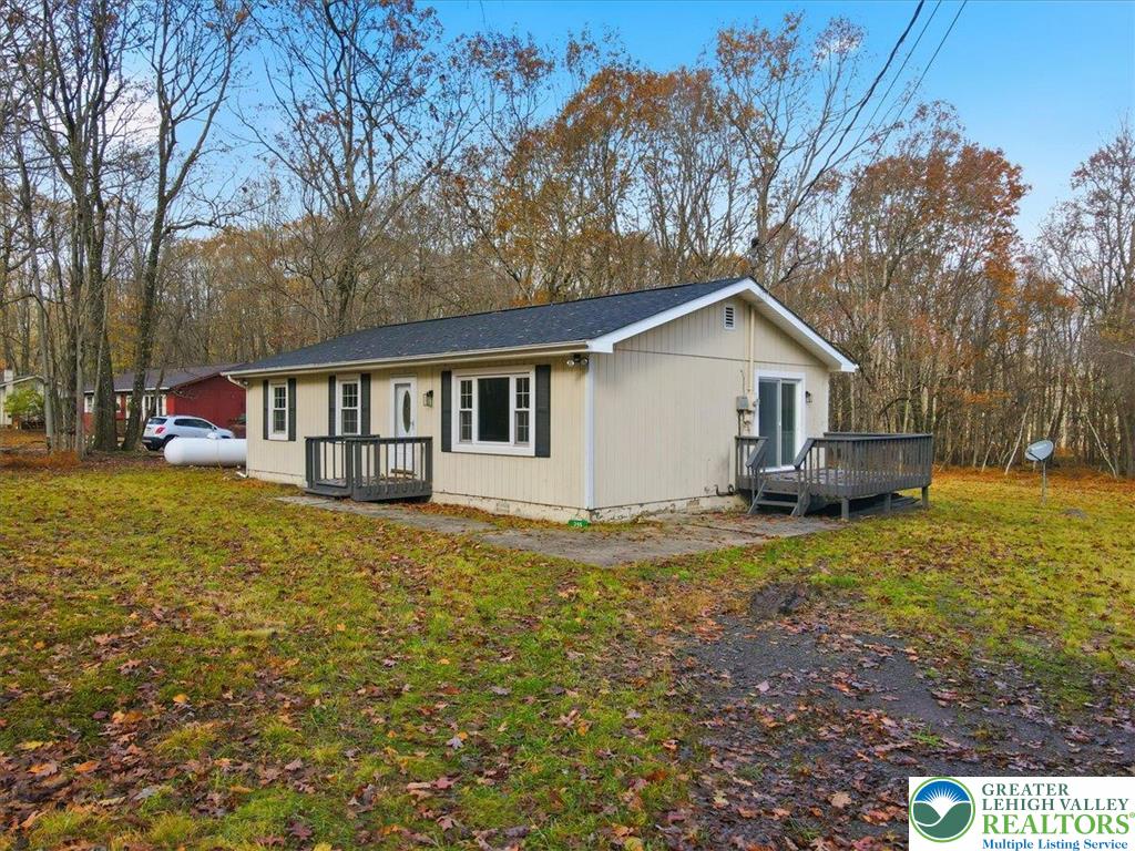 395 Sullivan Trail Long Pond, PA 18334 - Photo 33 of 50