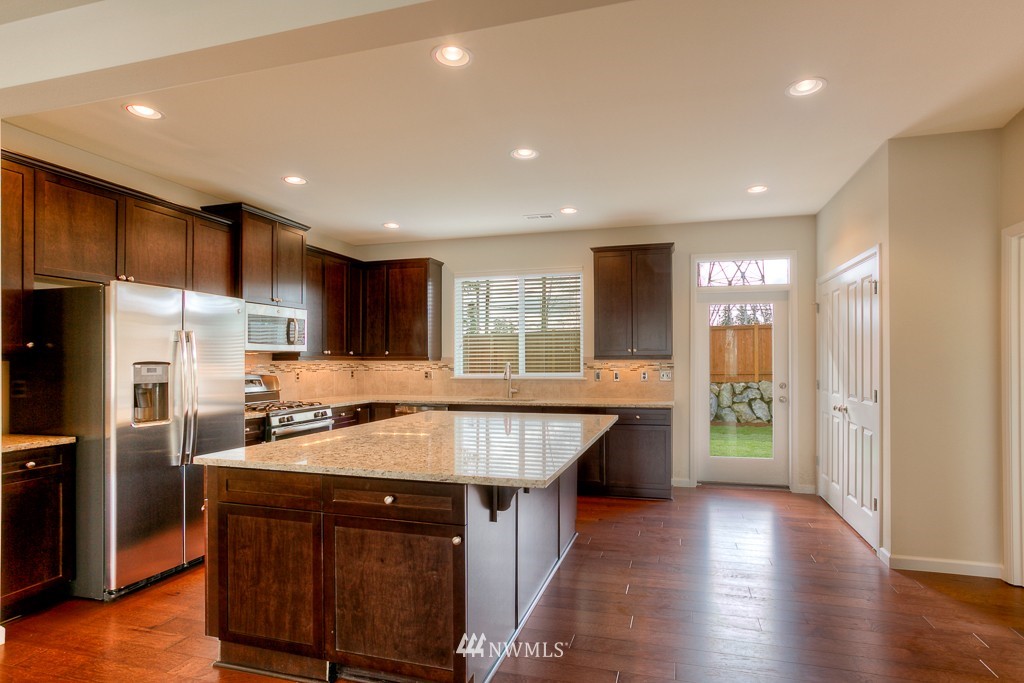 3626 202nd St S East, Unit 16 Bothell, WA 98012 - Photo 3 of 22 Gallery Image 3