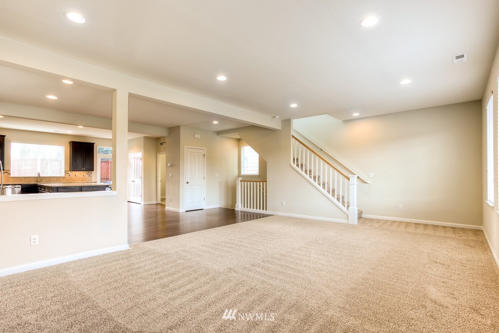 3626 202nd St S East, Unit 16 Bothell, WA 98012 - Photo 8 of 22 Gallery Image 8