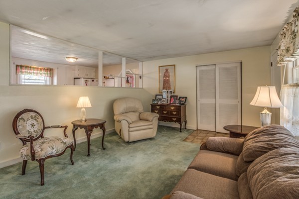 6 Algonquin Road Danvers, MA 01923 - Photo 8 of 30 Gallery Image 8