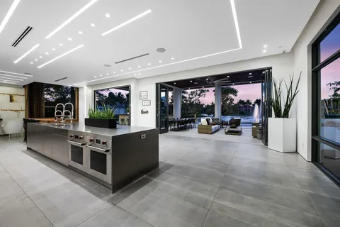 $9,950,000 | 10691 Golden Eagle Court, Plantation, FL 33324