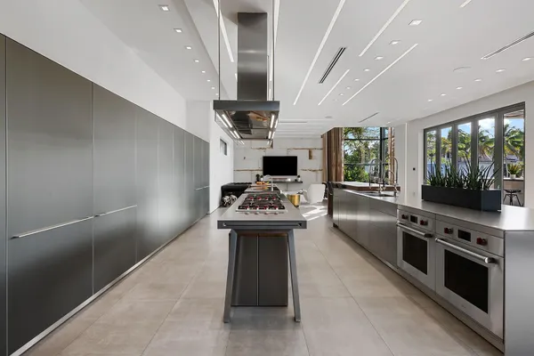 $9,950,000 | 10691 Golden Eagle Court, Plantation, FL 33324