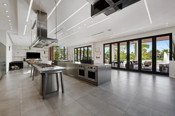 $9,950,000 | 10691 Golden Eagle Court, Plantation, FL 33324