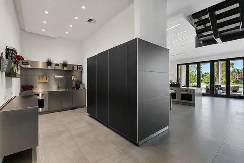 $9,950,000 | 10691 Golden Eagle Court, Plantation, FL 33324