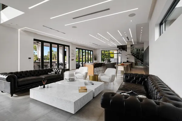 $9,950,000 | 10691 Golden Eagle Court, Plantation, FL 33324