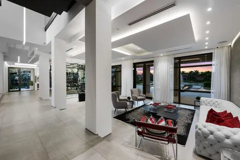 $9,950,000 | 10691 Golden Eagle Court, Plantation, FL 33324