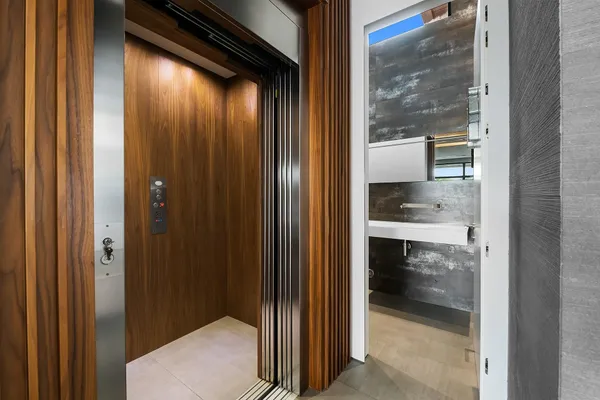 $9,950,000 | 10691 Golden Eagle Court, Plantation, FL 33324