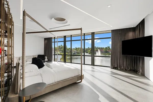 $9,950,000 | 10691 Golden Eagle Court, Plantation, FL 33324