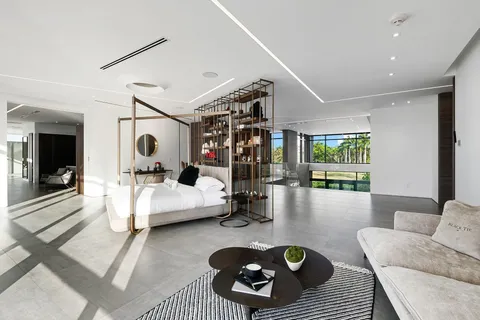 $9,950,000 | 10691 Golden Eagle Court, Plantation, FL 33324