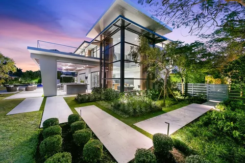 $9,950,000 | 10691 Golden Eagle Court, Plantation, FL 33324