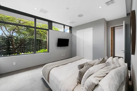 $9,950,000 | 10691 Golden Eagle Court, Plantation, FL 33324