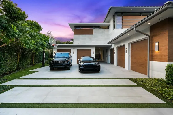 $9,950,000 | 10691 Golden Eagle Court, Plantation, FL 33324