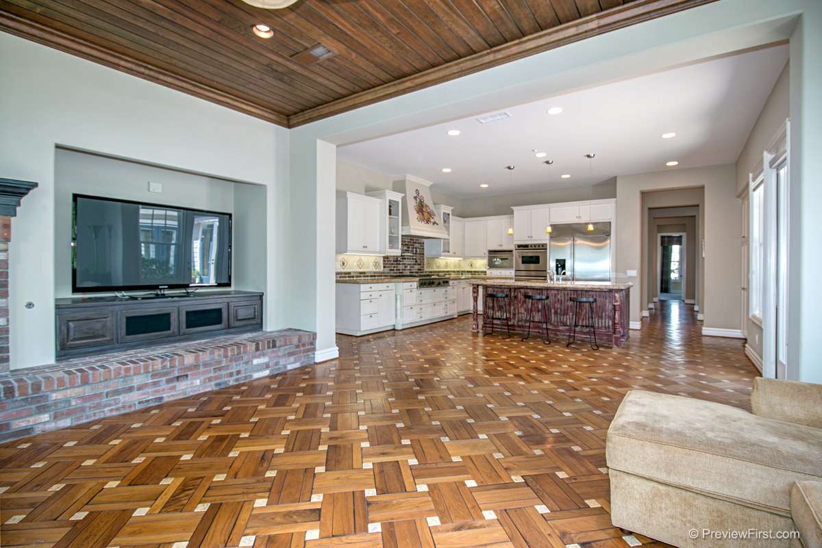 679 Caudor Street Encinitas, CA 92024 - Photo 9 of 25 Gallery Image 9