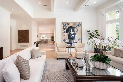 $3,995,000 | 2 Manzano Circle, Dallas, TX 75230