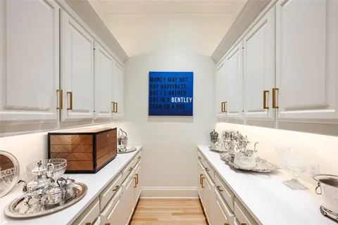 $3,995,000 | 2 Manzano Circle, Dallas, TX 75230