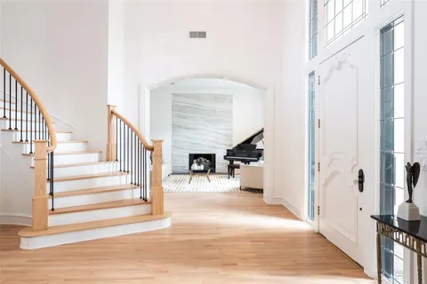 $3,995,000 | 2 Manzano Circle, Dallas, TX 75230