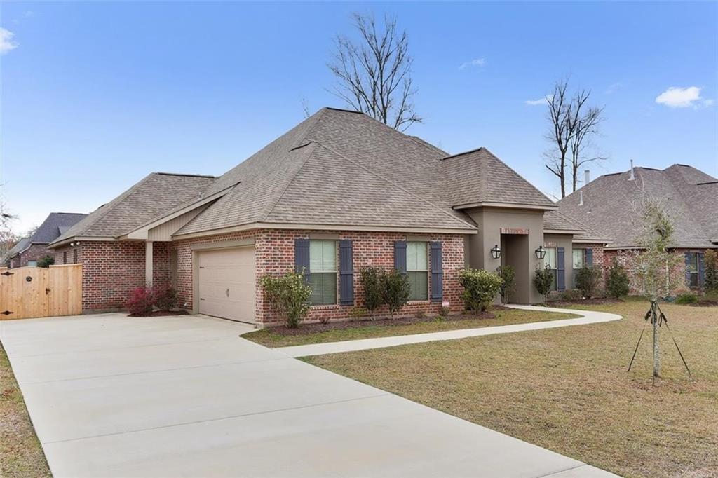 744 Rue Bourdeaux Covington, LA 70433 - Photo 4 of 25 Gallery Image 4