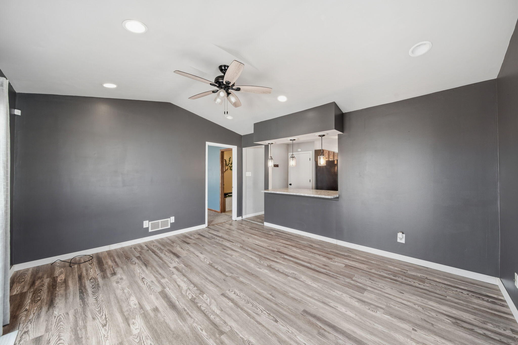 211 Hackett Street Jackson, MI 49201 - Photo 14 of 30 19-web-or-mls-DSC04241