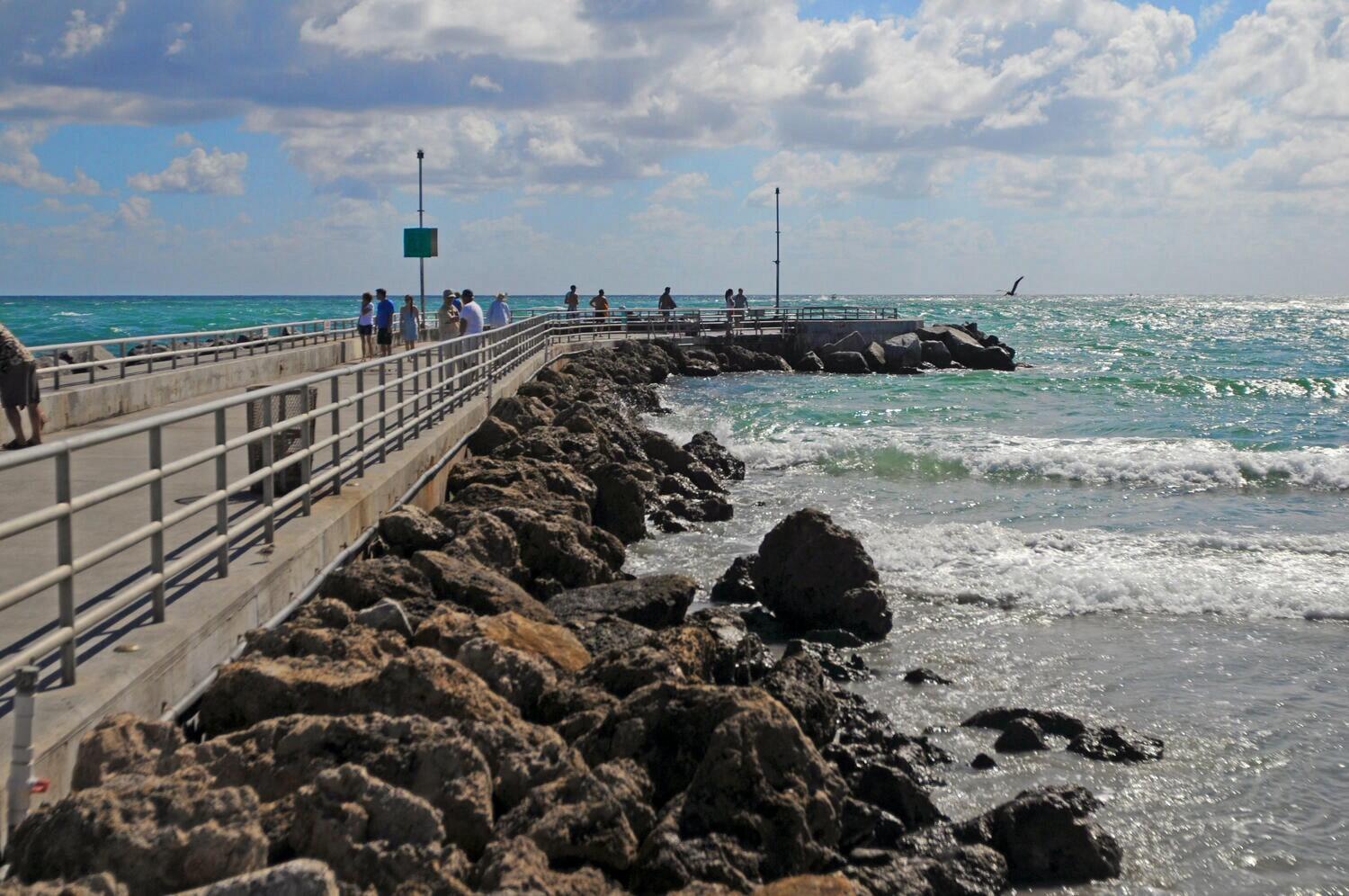 275 Palm Avenue, Unit B106 Jupiter, FL 33477 - Photo 35 of 43 a view of a city