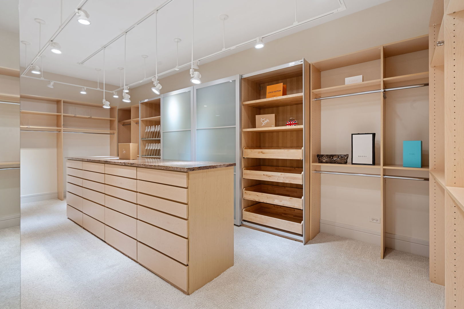 1380 Rosemary Lane Northbrook, IL 60062 - Photo 20 of 37