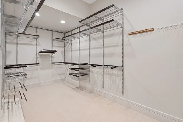 $2,100,000 | 1380 Rosemary Lane, Northbrook, IL 60062