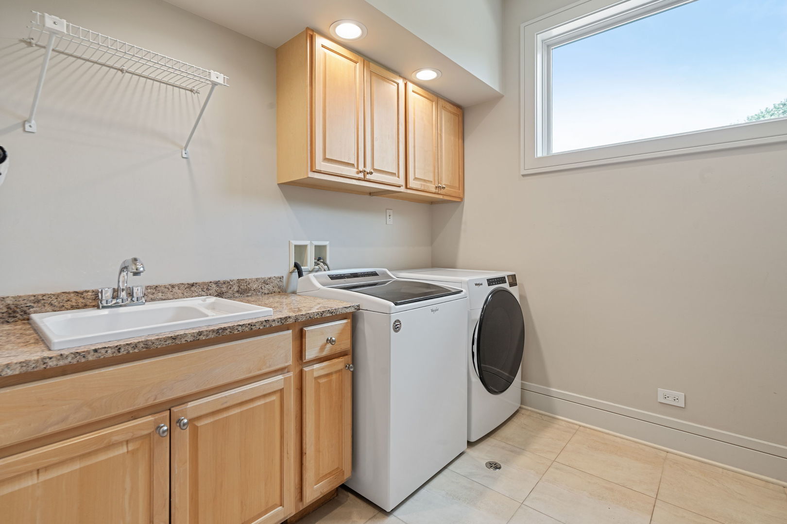 1380 Rosemary Lane Northbrook, IL 60062 - Photo 29 of 37