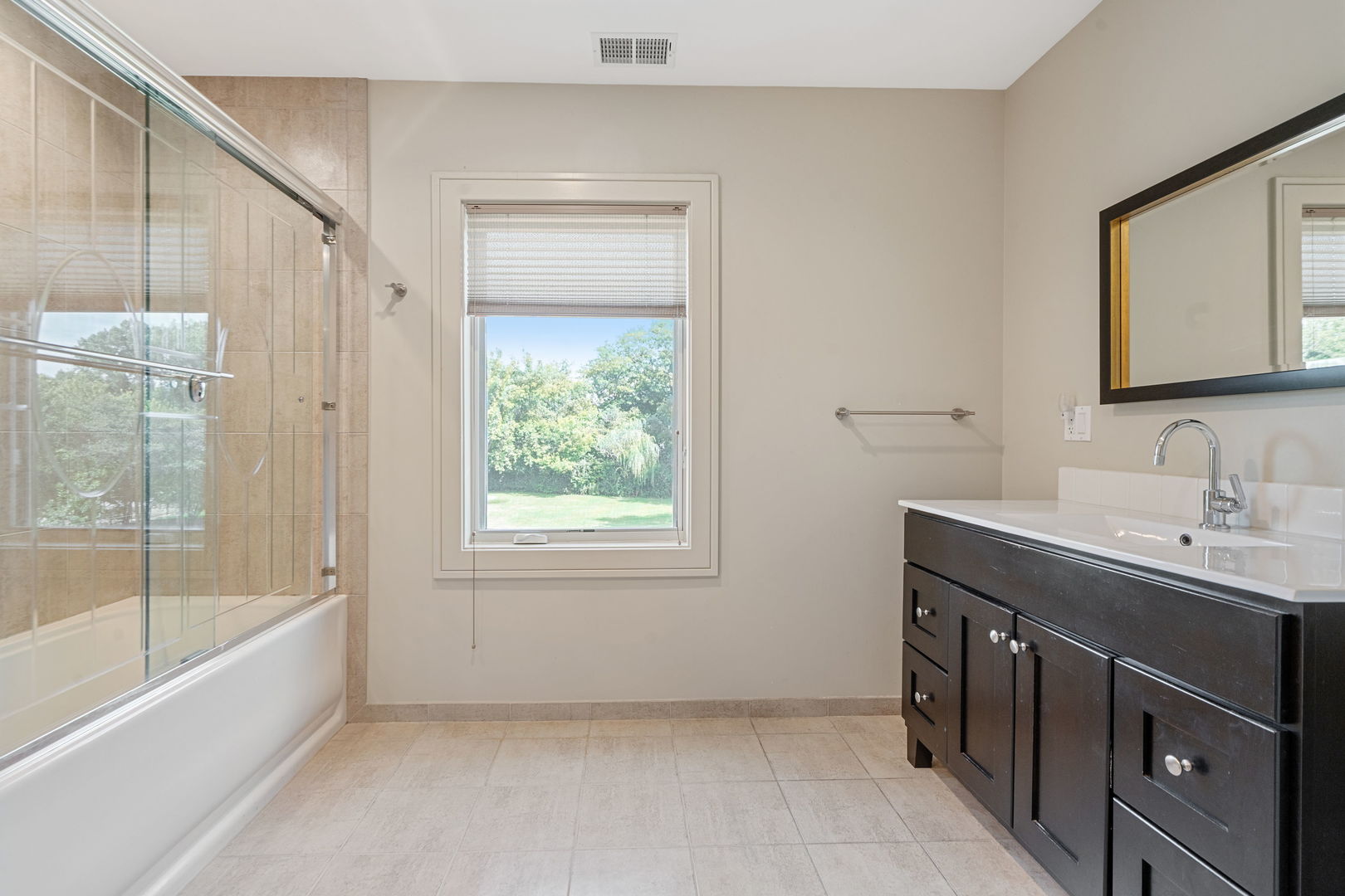 1380 Rosemary Lane Northbrook, IL 60062 - Photo 34 of 37