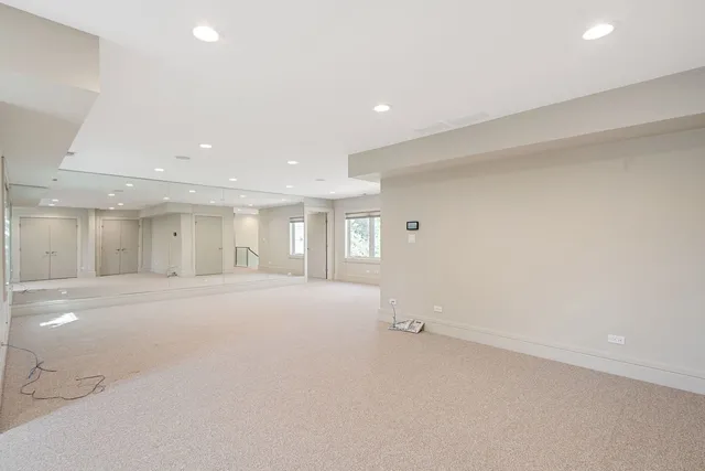 $2,100,000 | 1380 Rosemary Lane, Northbrook, IL 60062