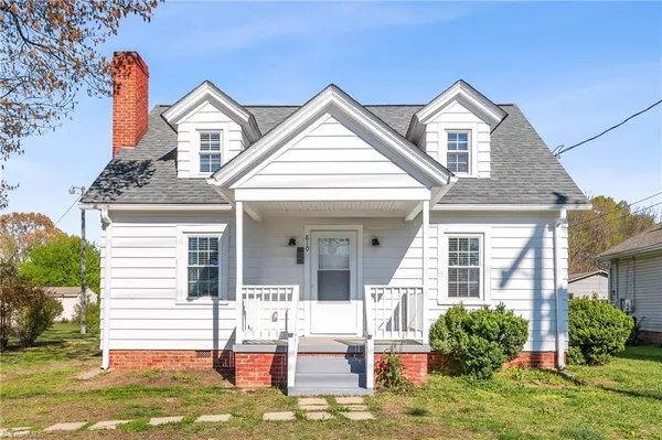 $1,700 | 810 Elwell Avenue, Greensboro, NC 27405