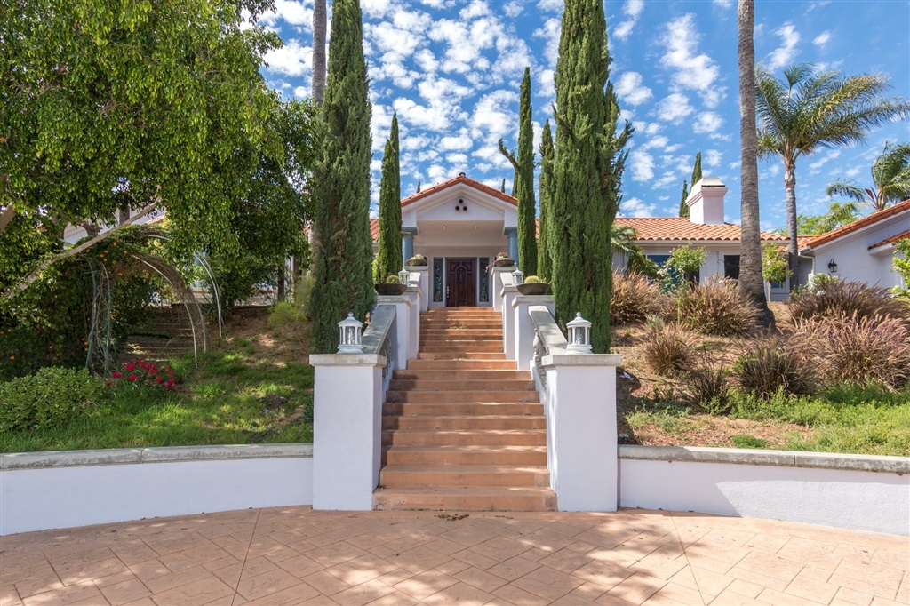 25143 Jack Rabbit Acres Escondido, CA 92026 - Photo 4 of 23 Gallery Image 4