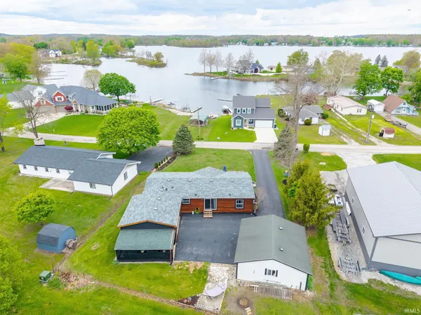 $449,900 | 11950 East 390 South, Lagrange, IN 46761
