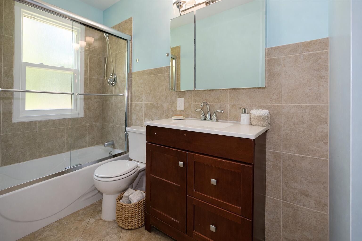2618 James Boulevard Racine, WI 53403 - Photo 33 of 38 Modern bathroom with light blue accents