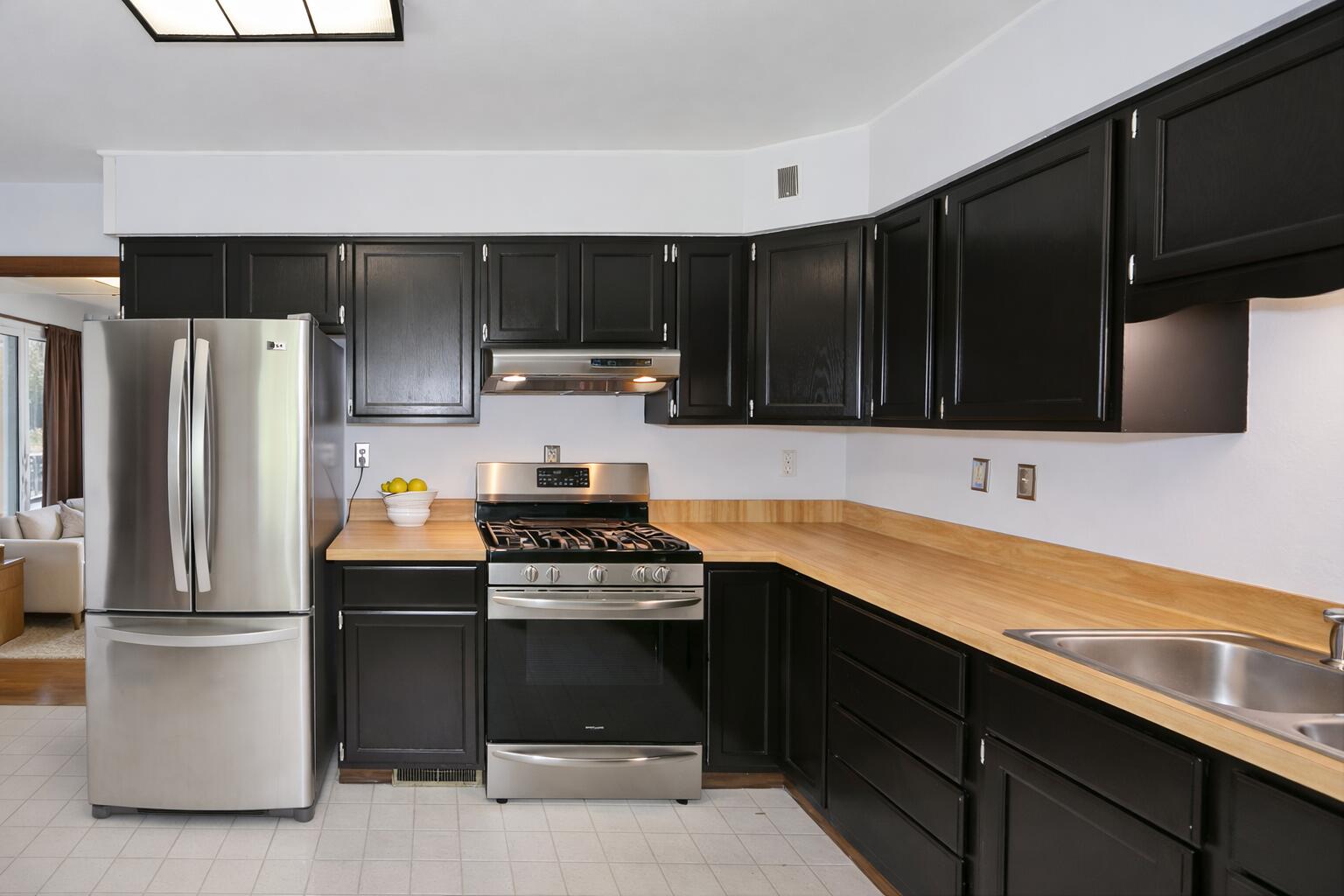 2618 James Boulevard Racine, WI 53403 - Photo 34 of 38 Modern kitchen with sleek appliances