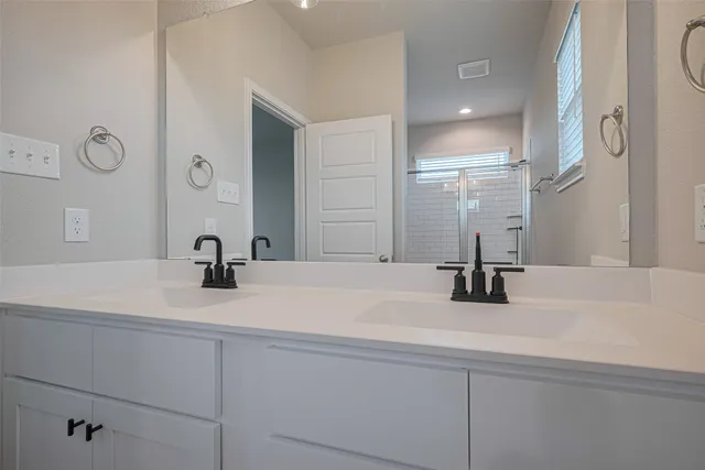 $319,990 | 304 Palero Path, Brookshire, TX 77423