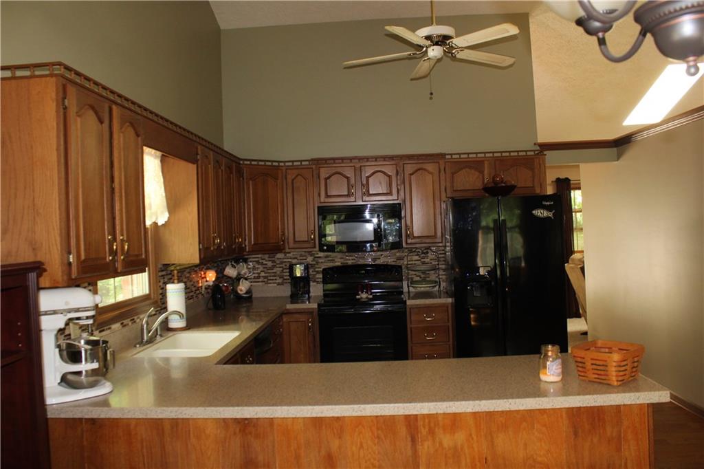 140 Rohn Road Mooresville, IN 46158 - Photo 8 of 27