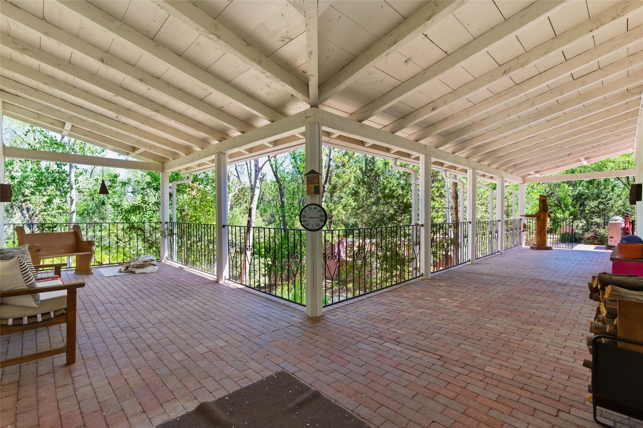 1442 Bishops Lodge Road Santa Fe, NM 87506 - Photo 4 of 40