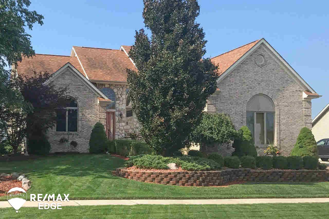 9080 Copper Ridge Drive Davison, MI 48423 - Photo 2 of 69 21435260-1.JPG