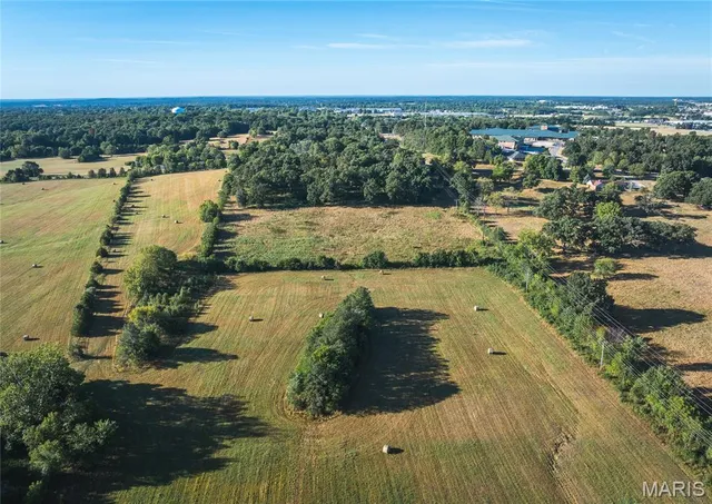 $1 | Mm-tract 1 Lebanon Mo 65536, Lebanon, MO 65536