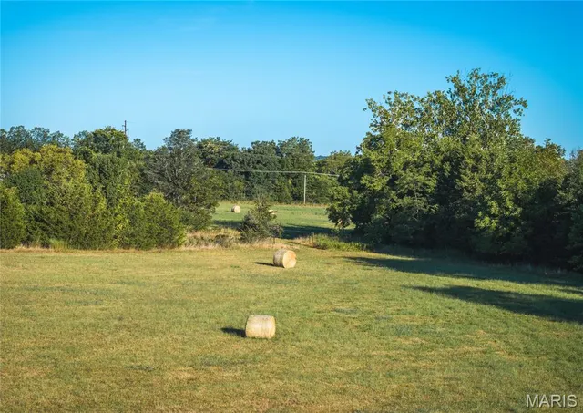 $1 | Mm-tract 1 Lebanon Mo 65536, Lebanon, MO 65536