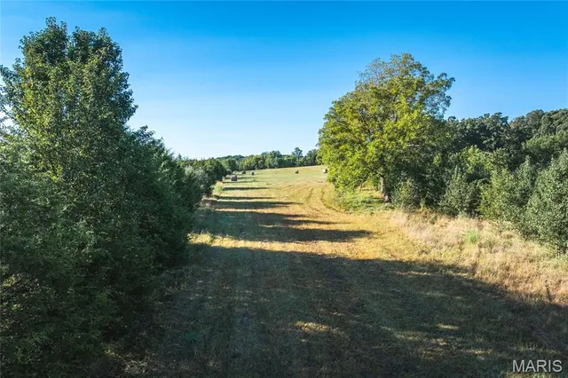 $1 | Mm-tract 1 Lebanon Mo 65536, Lebanon, MO 65536