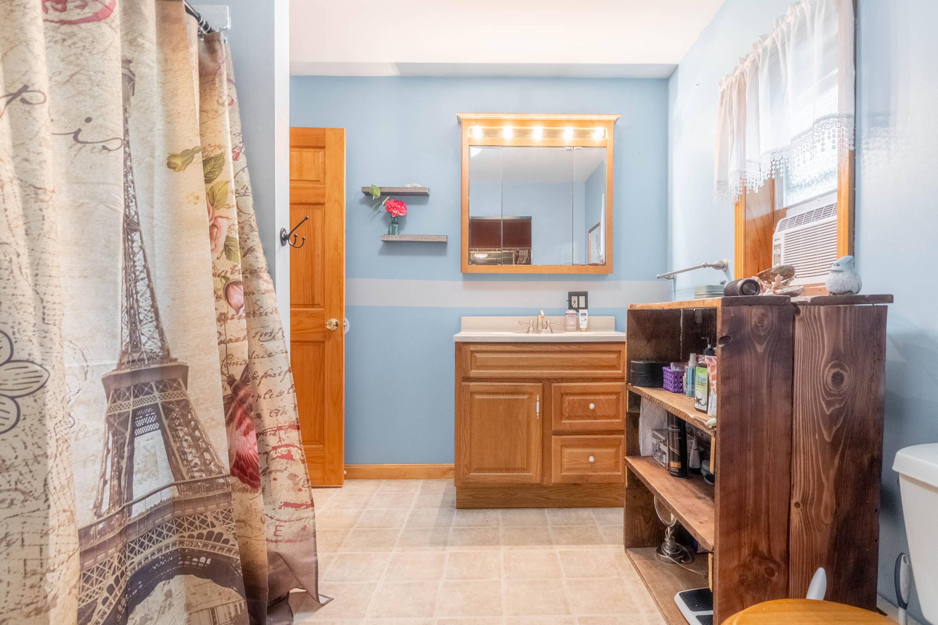 31 Buxton Road Saco, ME 04072 - Photo 17 of 29 Bathroom