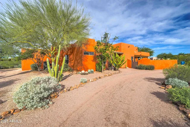 $899,000 | 5098 East 4th Avenue, Apache Junction, AZ 85119